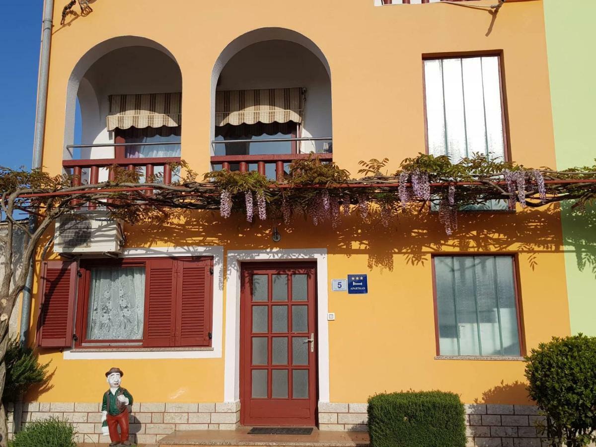 Apartments Judit Tar-Vabriga Exterior foto
