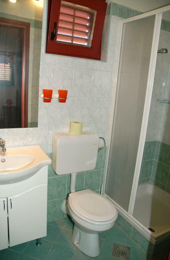 Apartments Judit Tar-Vabriga Exterior foto